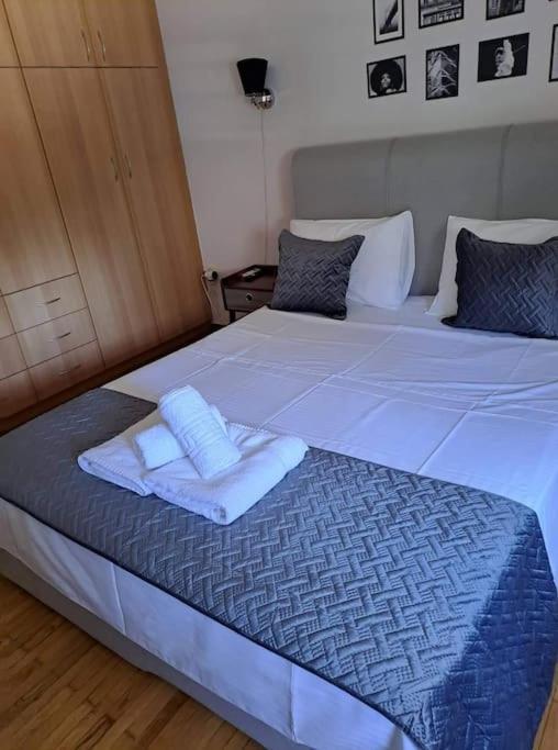 Stylish And Comfortable Apartment Athén Kültér fotó